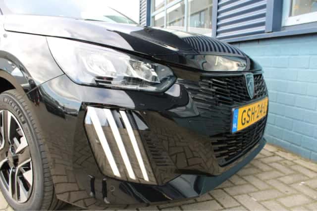 Peugeot 208 (2024) thumbnail 12