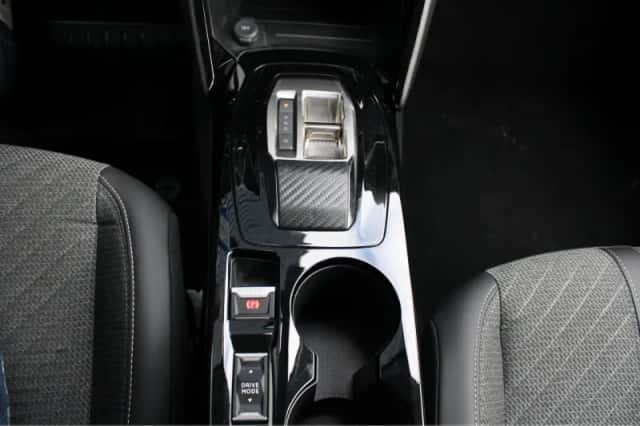 Peugeot 208 (2024) thumbnail 18
