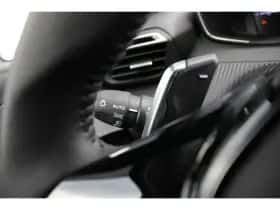 Peugeot 208 (2024) thumbnail 8