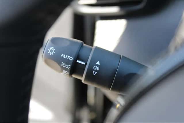 Peugeot 2008 (2023) thumbnail 20