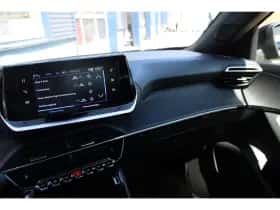 Peugeot 2008 (2023) thumbnail 23