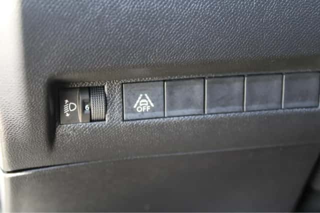 Peugeot 2008 (2023) thumbnail 30