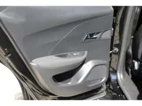 Peugeot 2008 (2023) thumbnail 32