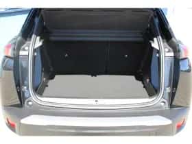 Peugeot 2008 (2023) thumbnail 5