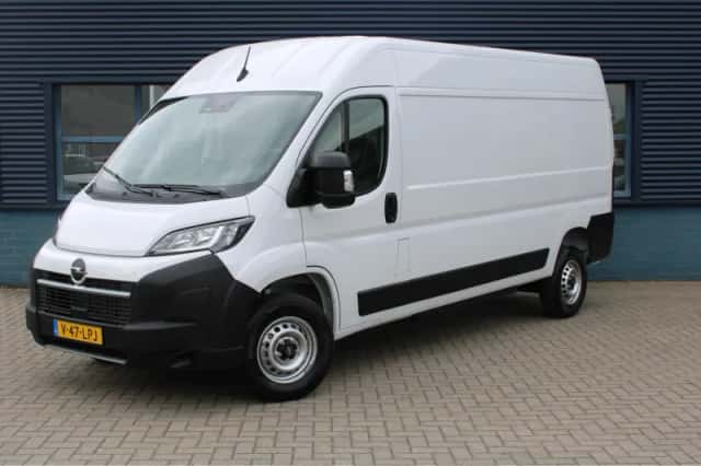 Opel Movano Electric (2025) thumbnail 1