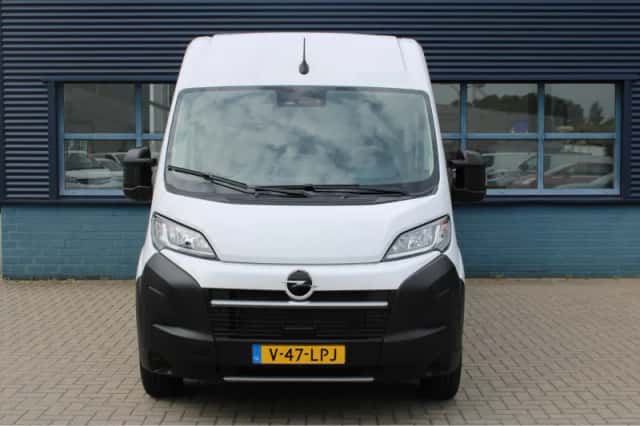 Opel Movano Electric (2025) thumbnail 10