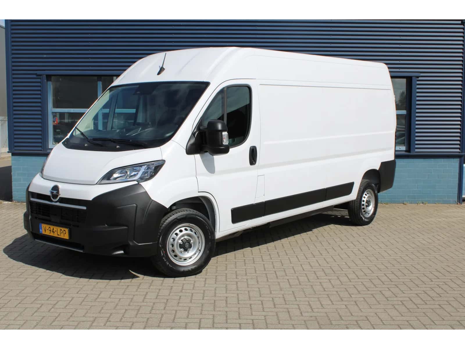 Opel Movano Electric (2025) — foto 1