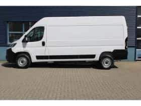 Opel Movano Electric (2025) thumbnail 2
