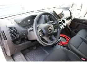 Opel Movano Electric (2025) thumbnail 11