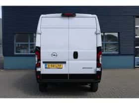 Opel Movano Electric (2025) thumbnail 3