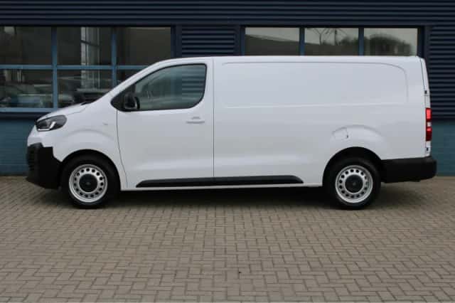 Fiat Scudo (2025) thumbnail 2