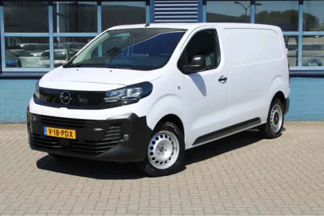 Opel Vivaro (2024) thumbnail 1