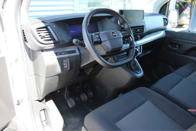 Opel Vivaro (2024) thumbnail 13
