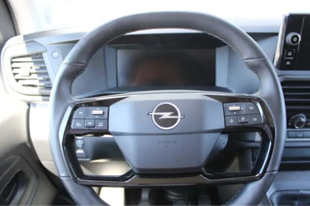 Opel Vivaro (2024) thumbnail 23