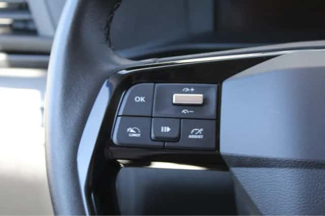 Opel Vivaro (2024) thumbnail 24