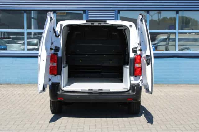 Opel Vivaro (2024) thumbnail 4