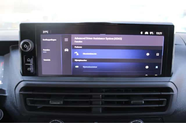 Opel Vivaro (2024) thumbnail 34