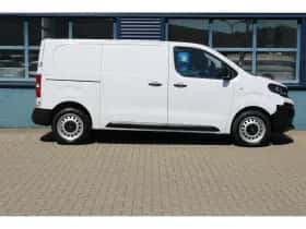 Opel Vivaro (2024) thumbnail 8