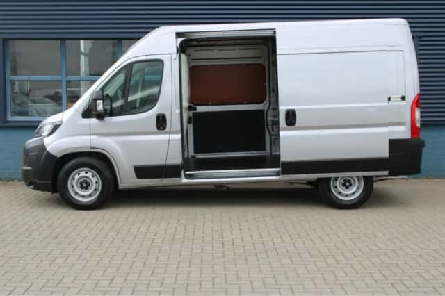 Fiat Ducato (2024) thumbnail 3