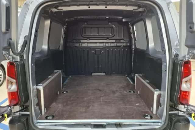 Opel Combo (2025) thumbnail 6