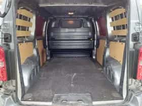 Opel Vivaro (2024) thumbnail 5