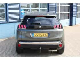 Peugeot 3008 (2018) thumbnail 4