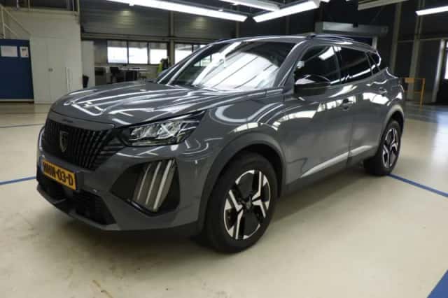 Peugeot 2008 (2025) thumbnail 1