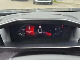 Peugeot 2008 (2023) thumbnail 6