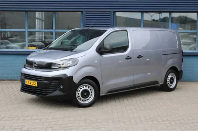 Opel Vivaro (2024) thumbnail 1