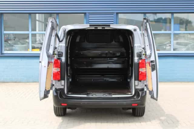 Opel Vivaro (2024) thumbnail 5