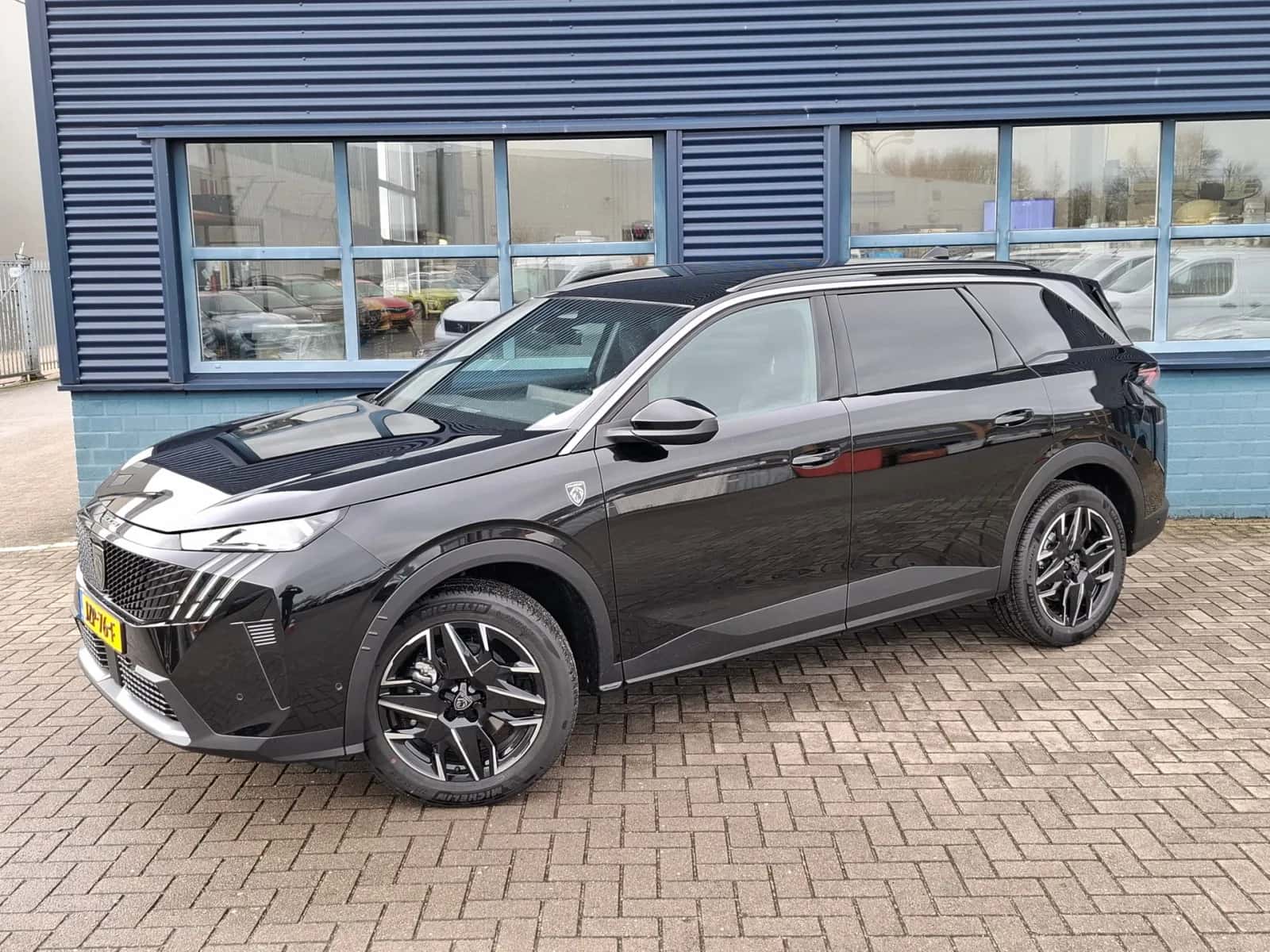 Peugeot 5008 (2026) — foto 1