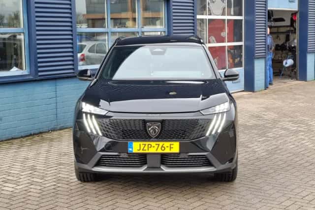Peugeot 5008 (2026) thumbnail 4