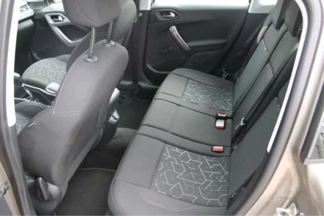 Peugeot 2008 (2014) thumbnail 17