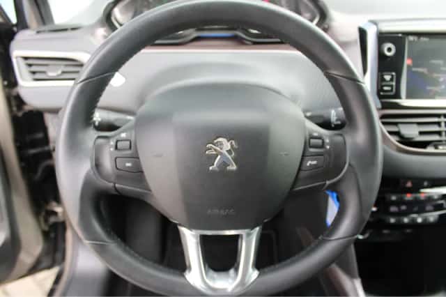 Peugeot 2008 (2014) thumbnail 19