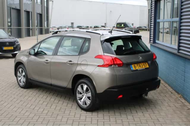 Peugeot 2008 (2014) thumbnail 3