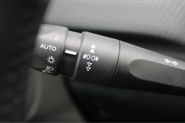 Peugeot 2008 (2014) thumbnail 21