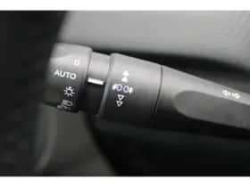 Peugeot 2008 (2014) thumbnail 21