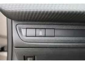 Peugeot 2008 (2014) thumbnail 30