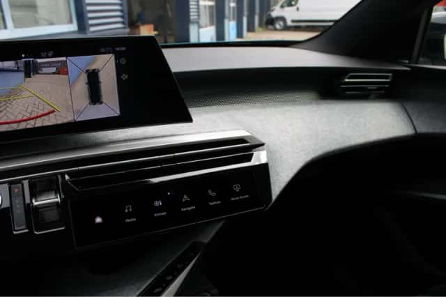 Peugeot e-3008 (2026) thumbnail 25