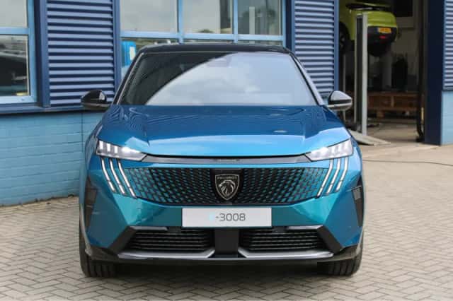 Peugeot e-3008 (2026) thumbnail 10