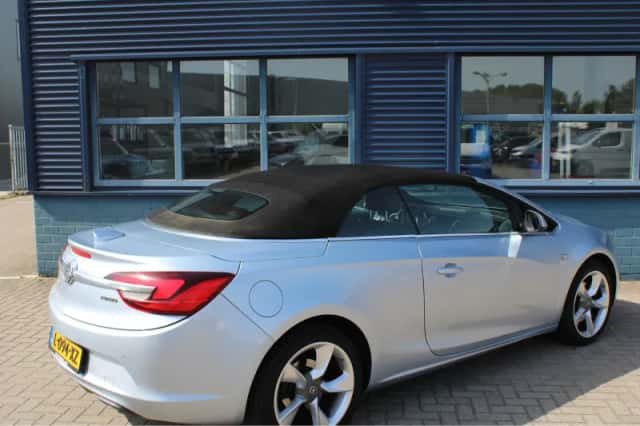Opel Cascada (2016) thumbnail 13