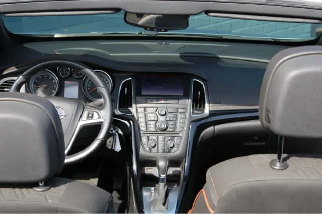 Opel Cascada (2016) thumbnail 16