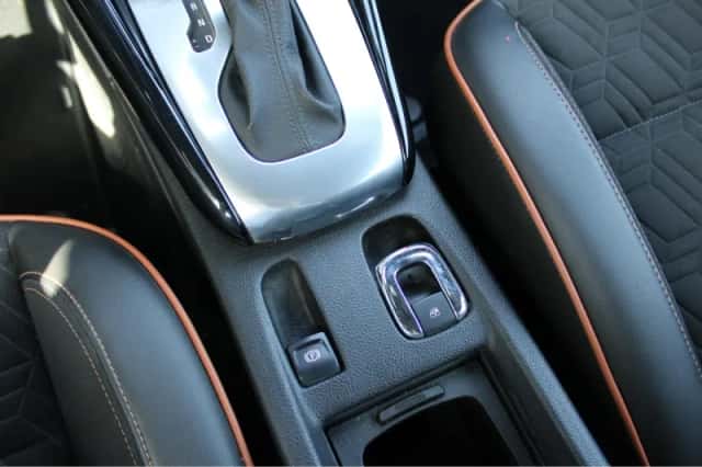 Opel Cascada (2016) thumbnail 26