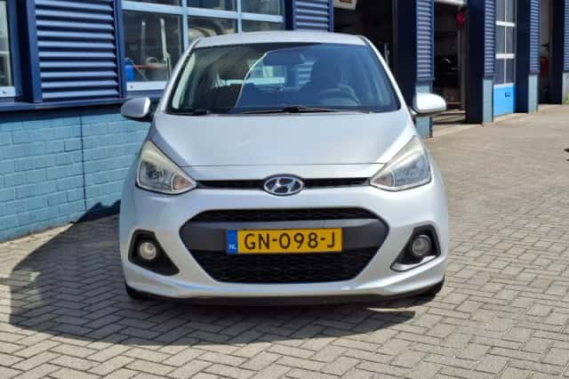 Hyundai i10 (2015) thumbnail 4