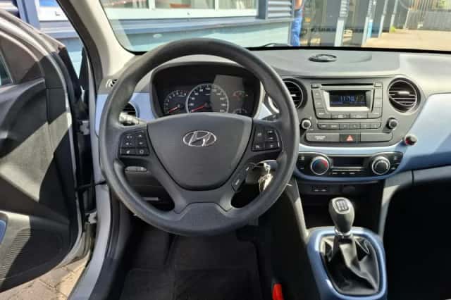 Hyundai i10 (2015) thumbnail 6