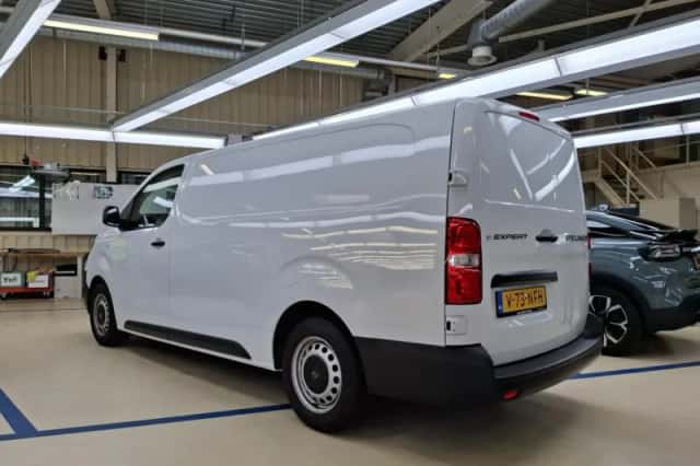 Peugeot E-Expert (2025) thumbnail 2