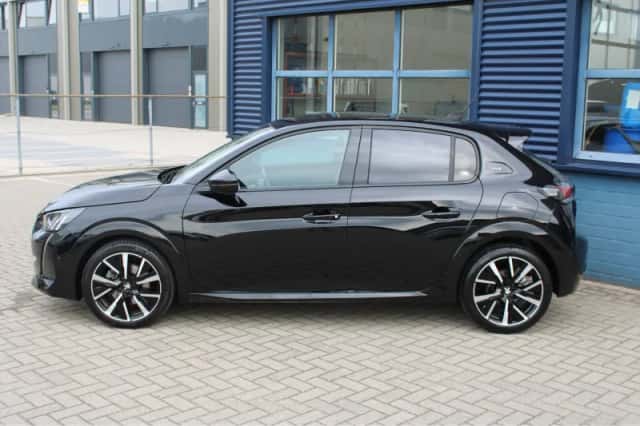 Peugeot 208 (2021) thumbnail 2