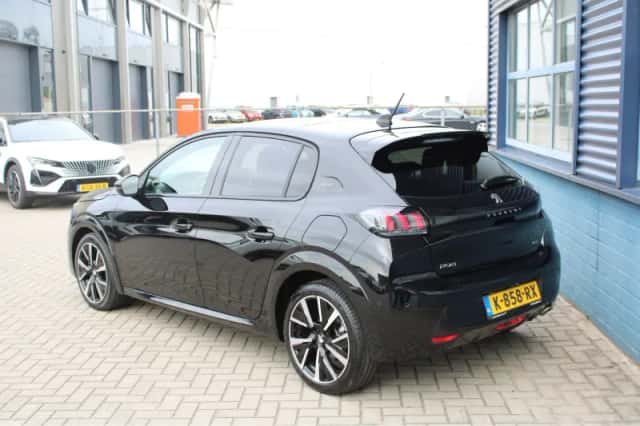 Peugeot 208 (2021) thumbnail 3