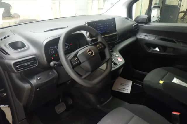 Opel Combo (2025) thumbnail 3