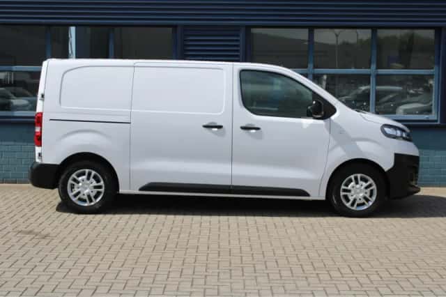 Opel Vivaro-e (2023) thumbnail 6